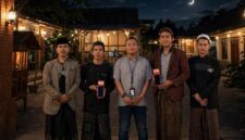 Pengurus Pesantren Mambaul Falah Tamanan saat foto bareng perwakilan BRI