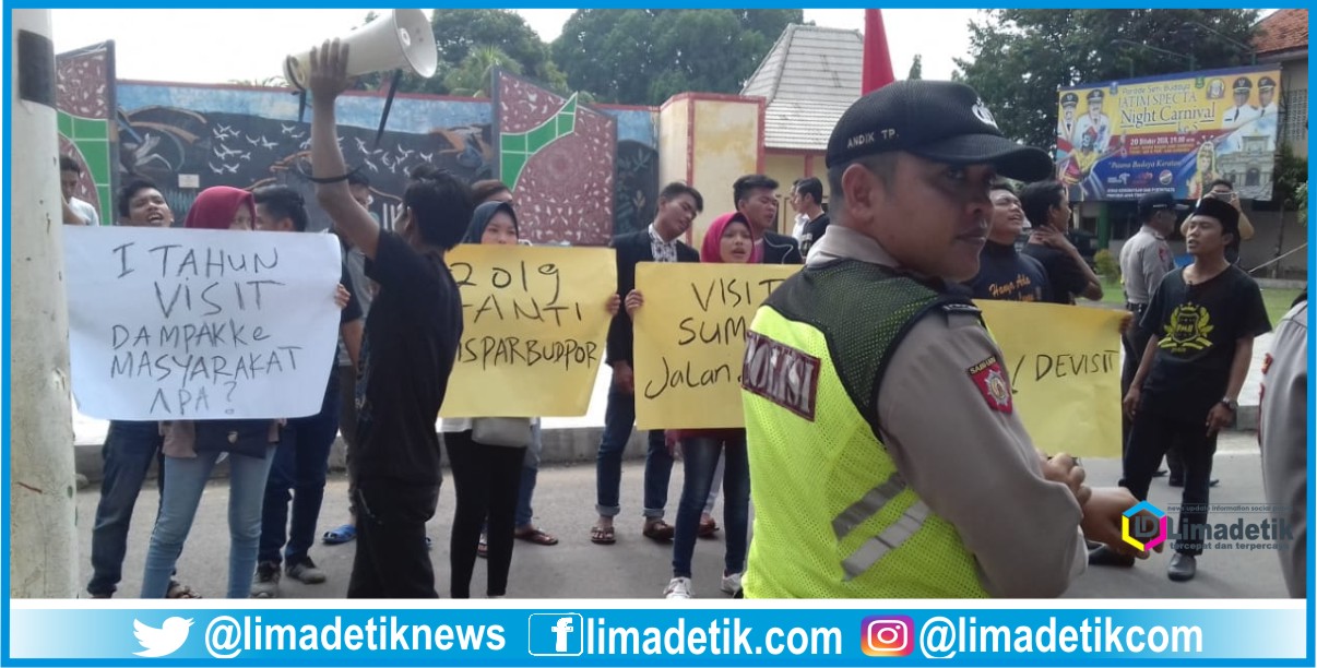 Mahasiswa Nilai Program Visit Sumenep Tak Berdampak Positif