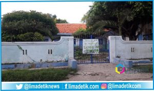 SDN Banbaru 1 Sumenep Disegel, KBM Berlangsung di Rumah Warga