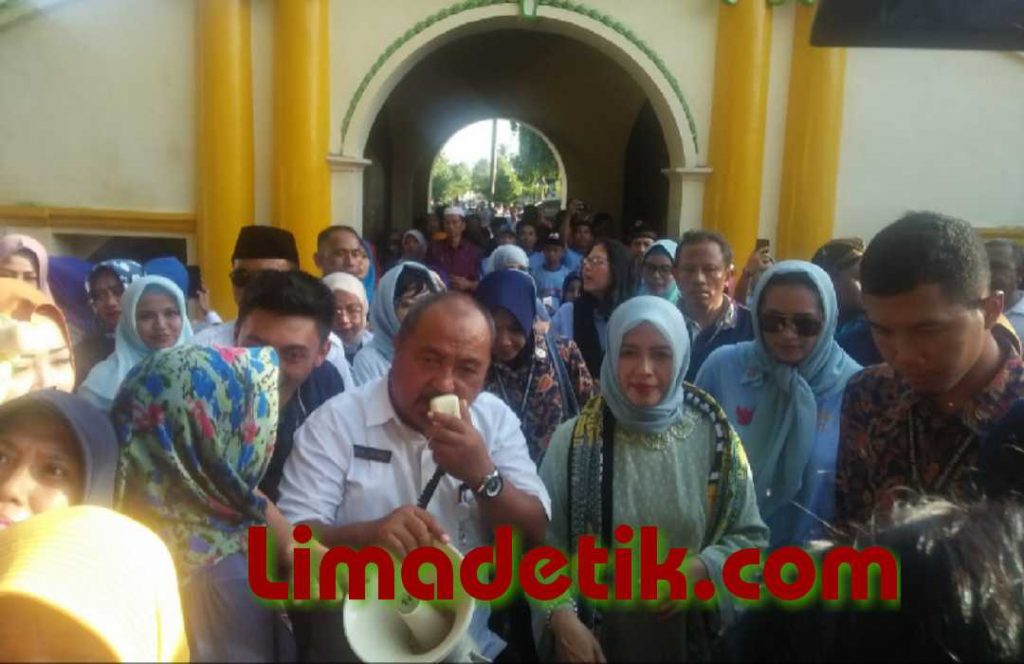 Istri Sandiaga Uno Kunjungi Keraton Sumenep