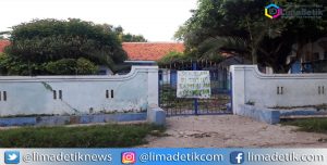 Janji Ganti Rugi Lahan, Segel SDN I Banbaru Sumenep Akhirnya Dibuka 7 Janji Ganti Rugi Lahan, Segel SDN I Banbaru Sumenep Akhirnya Dibuka