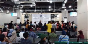 Kota Surabaya Melayani Perekaman KTP-El Hingga Tengah Malam 8 Kota Surabaya Melayani Perekaman KTP-El Hingga Tengah Malam