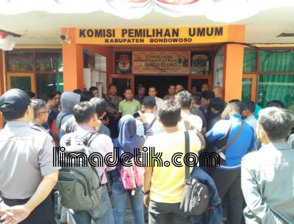 Honor Belum Cair, PPK dan PPS Datangi KPU Bondowoso