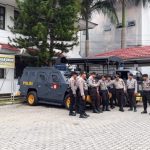 aparat keamanan dari brimob polda kaltim 20180630 130534