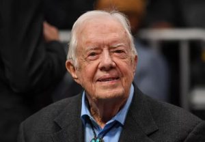 Menurut Jimmy Carter: Donald Trump Bukan Presiden Sah