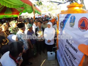 Kunker ke Bondowoso, Gubernur Jatim Bantu Warga yang Alami Kekeringan