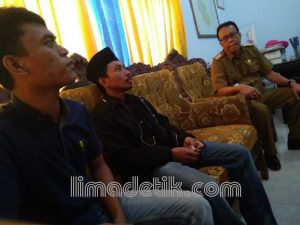 Pemuda Desa Kemuning Datangi Camat Tragah Soal BPD