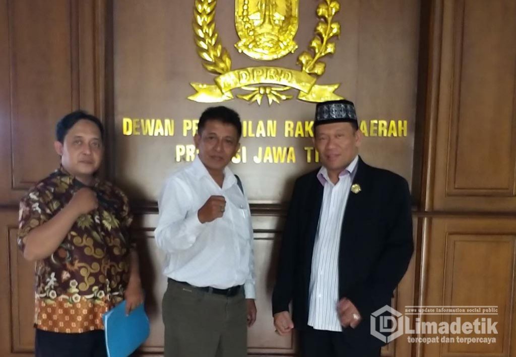 Ngenes, Puluhan Karyawan Tunjungan Plaza (TP) Surabaya di PHK Paksa