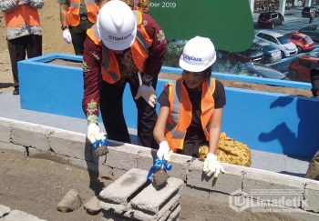 Asisten III Lakukan Peletakan Batu Pertama Pembangunan Mall Citiplaza Bondowoso