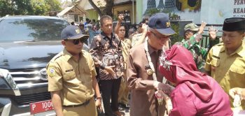 Tinjau Sanitasi Air Bersih Blimbing, Bupati : Gak Usah 5 Km Lagi Untuk Dapatkan Air Bersih