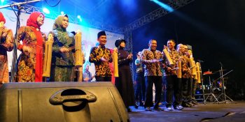 Meriah, Bupati Sampang Resmikan Pembukaan Pasar Rakyat Maulid Nabi “Sampang Sepoloh Areh (SSA) 2019”