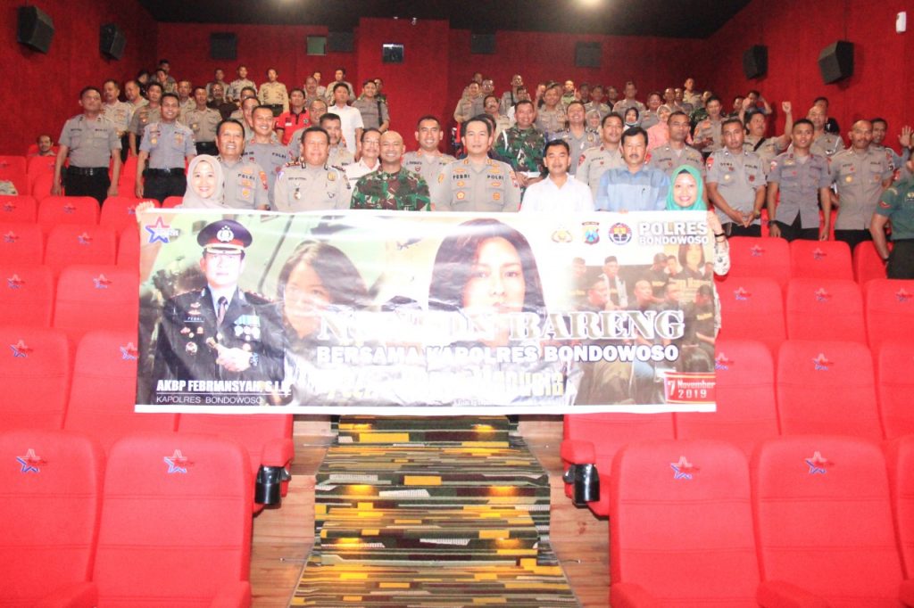 Nonton Bareng Film “Hanya Manusia” Kapolres: Tetap Waspada Terhadap Human Tranfficking