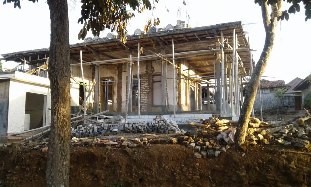 Masjid Tertua di Dusun Sempong Barat Terbengkalai, Siapa Peduli?