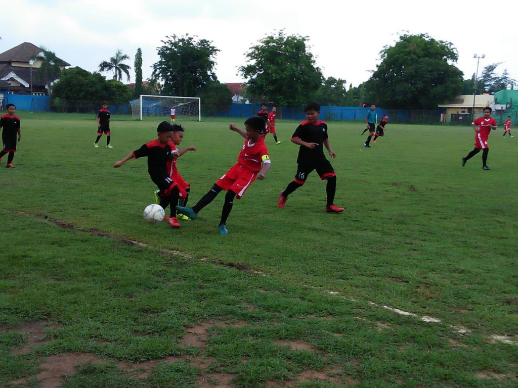 Kompetisi U-13 Askab PSSI Sumenep, Naga Surya Bungkam Rajawali 9 Gol Tanpa Balas