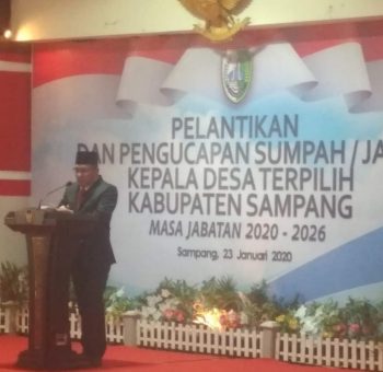 Prosesi Pelantikan Kades, Bupati Ingatkan Jangan Main-Main Dana Desa