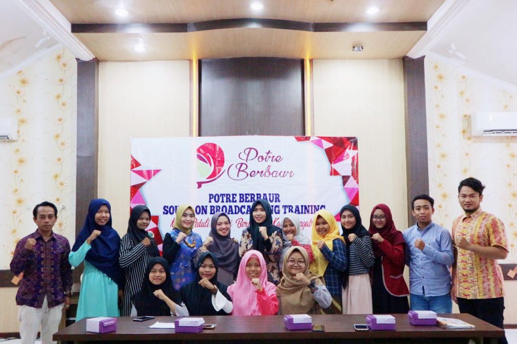 Naila Baddrut Tamam Buka Potre Berbaur Boardcasting Training, Ini Pesannya