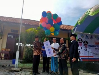 Launching SMK Mini, SMKS Ibnu Cholil Bekali Santrinya dengan Keterampilan Tata Busana