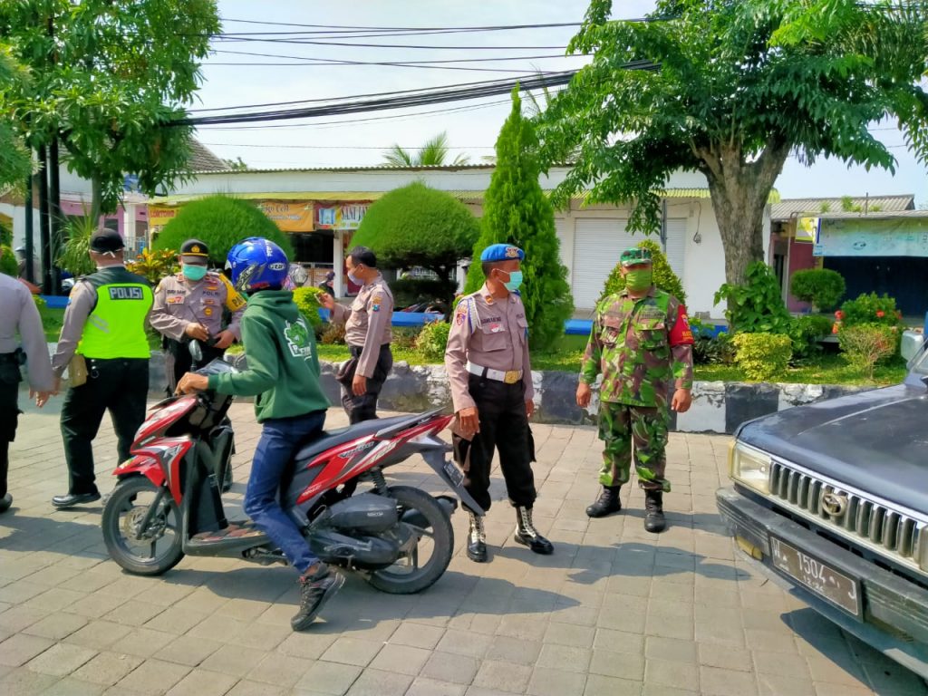 Wajib Masuk Posko Bagi Pengendara Keluar – Masuk Surabaya