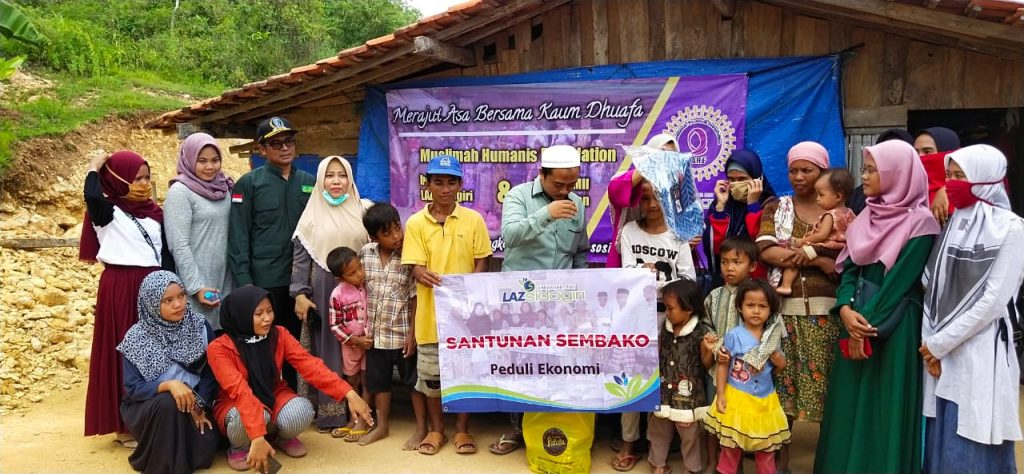 Bersama Mathur Husyairi, Laz Sidogiri Kecamatan Sepulu Jadi Sasaran Pembagian Sembako