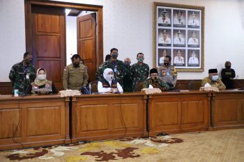 Pangarmada II Hadiri Rapat Pembahasan Perpanjangan PSBB Surabaya Raya