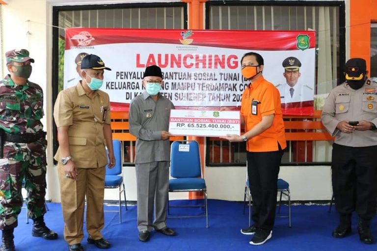 Bupati Sumenep Launching BST dari Kemensos RI 5 FB IMG 1589186287846