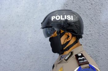 Polda Riau Gunakan Smart Helmed Thermal “Robocop” Canggih untuk Tangani Covid-19