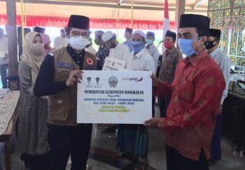 Pemkab Kembali Salurkan Bantuan Insentif Guru Ngaji dan Madin
