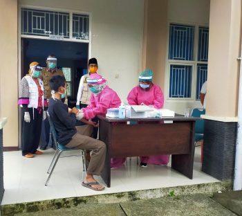 33 OTG Jalani Rapied Tes Massal Dinkes Jatim