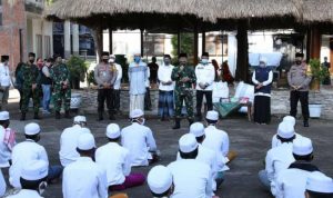 Kapolda Jatim Galakkan Gerakan Menggunakan Masker Dimulai dari Pesantren