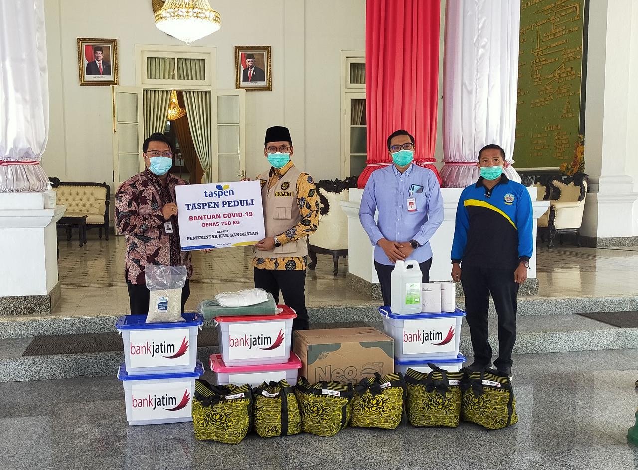 PT Taspen Cabang Pamekasan Salurkan Bantuan Pada Pemkab Bangkalan 1 IMG 20200724 WA0023