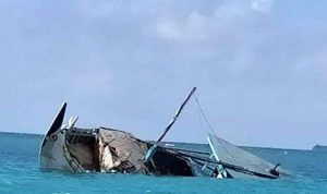 Angkut Bahan Bangunan, Perahu Nyaris Tenggelam