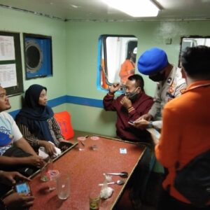 Terombang-Ambing di Tengah Laut Talango, Warga Batu Akhirnya Terselamatkan