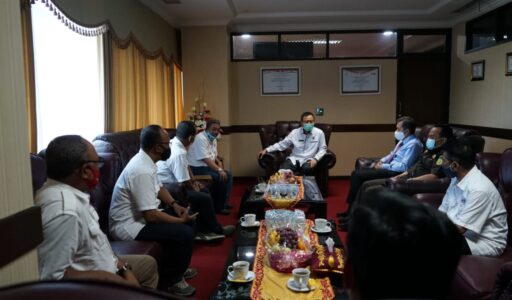 Bersama Kajati Jatim, SMSI Siap Lawan Hoaks