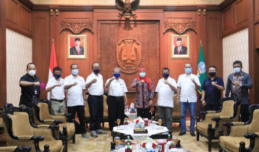 Gubernur Khofifah Berjanji Memfasilitasi Pengembangan SDM Anggota SMSI Jawa Timur