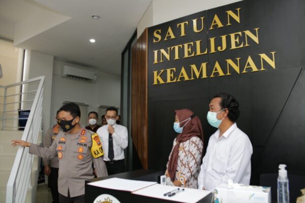 Tingkatkan Pelayanan, RPK di Mapolrestabes Surabaya Diresmikan Kapolda Jatim 1 Tingkatkan Pelayanan, RPK di Mapolrestabes Surabaya Diresmikan Kapolda Jatim