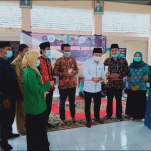 Bersama Anggota DPR RI, KKN 03 STAI Al-Hamidiyah Selenggarakan Launching Produk dan Penutupan KKN