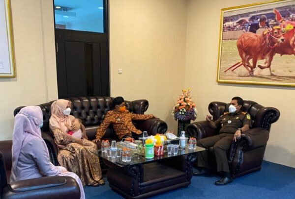 Bupati Sumenep Purna Tugas, Kajari Pindah Tugas Sama-sama Pamitan