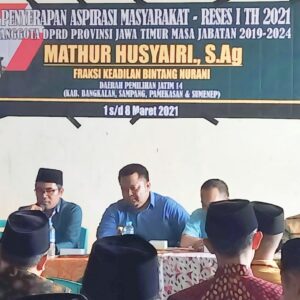 Masyarakat Ngadu DPRD Provinsi, Banyak Mark Up Data Siswa di Sumenep?