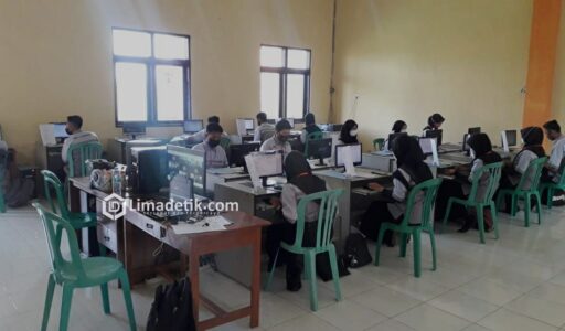 Jurusan OTKP SMKN 1 Sumenep Optimis Laksanakan UKK Dimasa Pandemi Covid-19