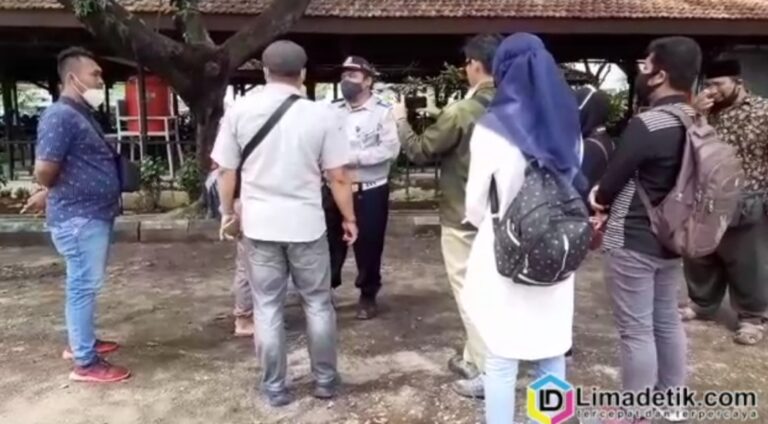 Suasana Terminal Bus Arya Wiraraja Sumenep di Masa Pandemi Covid-19
