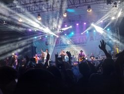 Konser Pembukaan U-Fest 2023 Bikin Pelajar Gagal Move on