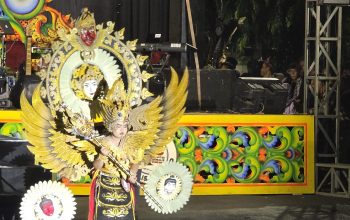 Hipnotis Ribuan Penonton, Madura Etnic Carnival 2025 di Sumenep Diapresiasi Kemenparekraf RI