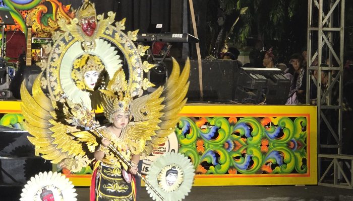 Hipnotis Ribuan Penonton, Madura Etnic Carnival 2025 di Sumenep Diapresiasi Kemenparekraf RI