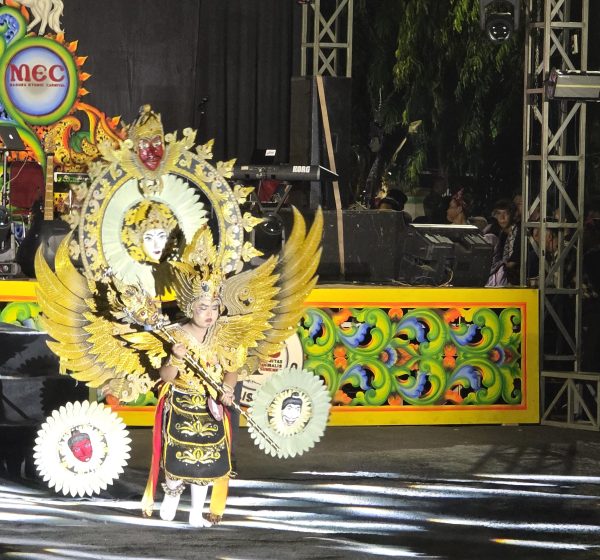 Hipnotis Ribuan Penonton, Madura Etnic Carnival 2025 di Sumenep Diapresiasi Kemenparekraf RI