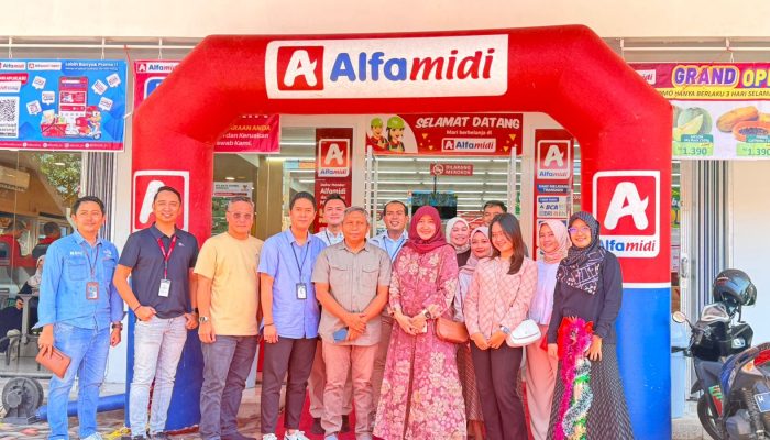 Ekspansi Strategis, Empat Sekawan Grup Resmi Rambah Bisnis Ritel Melalui Alfamidi