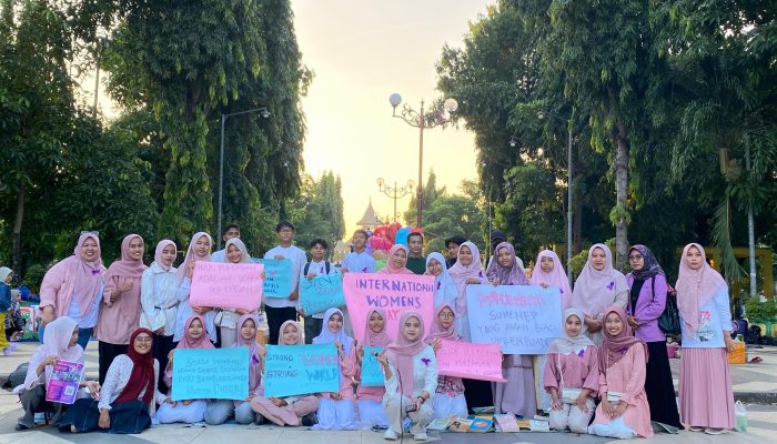 Women Center Sumenep Gelar Aksi Simbolik Perdana Peringatan Hari Perempuan Internasional 2026: “Give to Gain” Jadi Semangat Kolaborasi Lokal