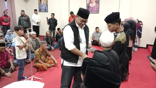 Pererat Silaturahmi, PDIP Jatim Gelar Safari Ramadan di Bondowoso