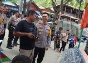 Monitoring Libur Lebaran di Watulimo, Kapolres Trenggalek Sapa Pengunjung Pantai Mutiara