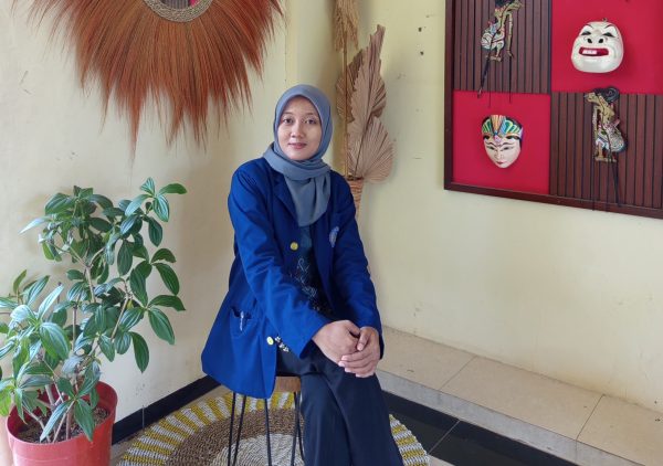 [25/3, 14.18] Elok Andriani: Jalan 5 pak. [25/3, 14.18] Elok Andriani: Langsung jadi pak, tak paham lagi kenapa bisa gitu. Padahal akadnya seminggu pas sebelum tanggal datang bulan.