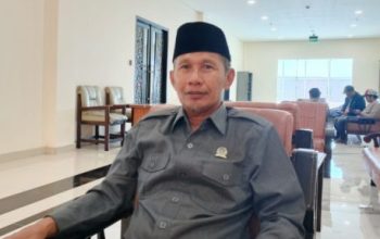 Syamsul Bahri DPRD Sumenep Imbau Warga Kepulauan Tenang Sikapi Isu BBM Subsidi, dan Apresiasi Imbauan Pemdes Pagerungan Kecil